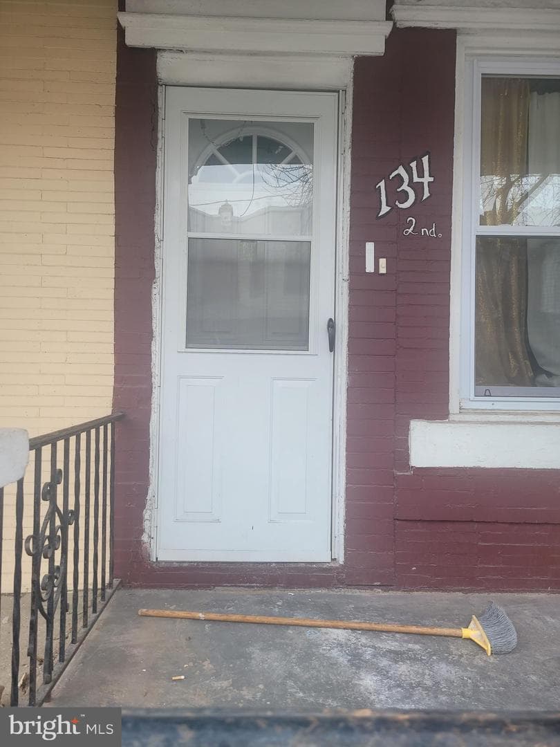134 N Ruby Street photo 18