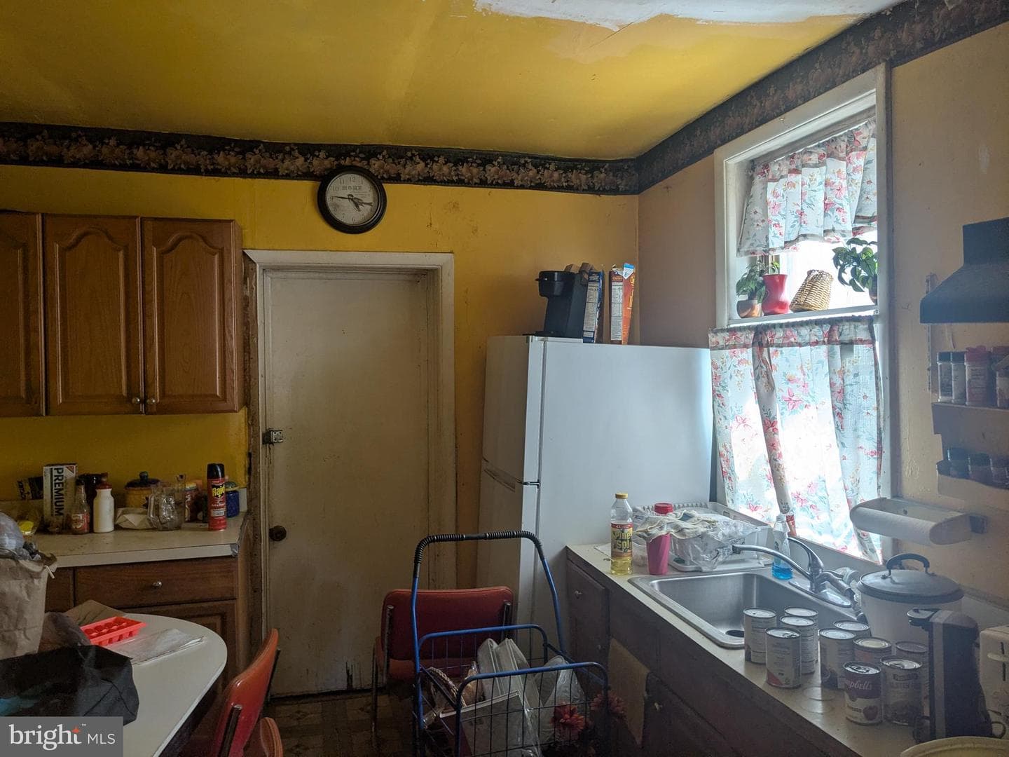 1818 Brunner Street photo 4