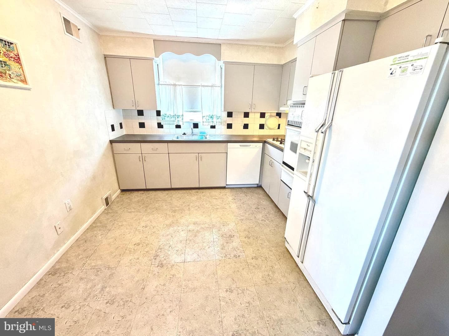 1606 Fox Chase Road photo 9