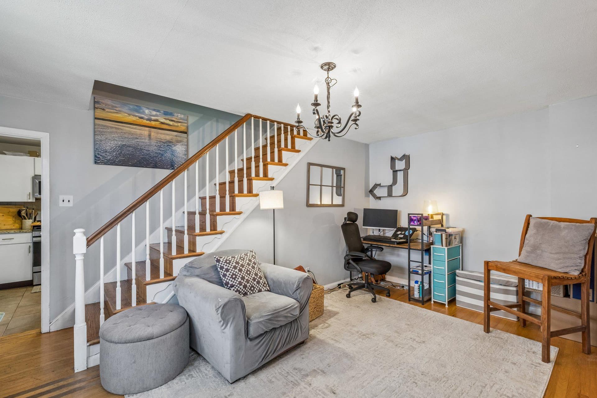 725 Hill Road photo 5