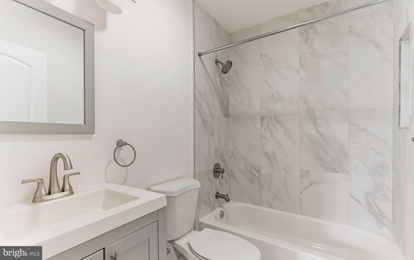 1818 Dickinson Street photo 18
