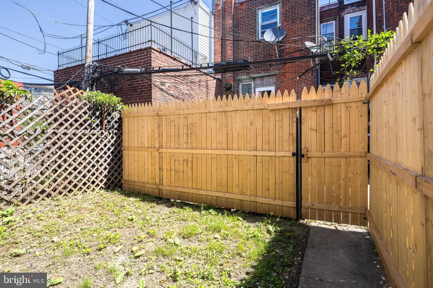 1703 S Conestoga Street photo 23