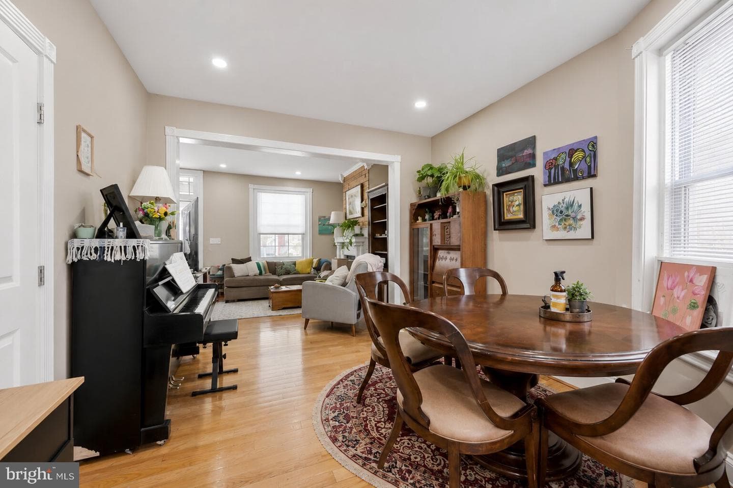 463 W Earlham Terrace photo 5