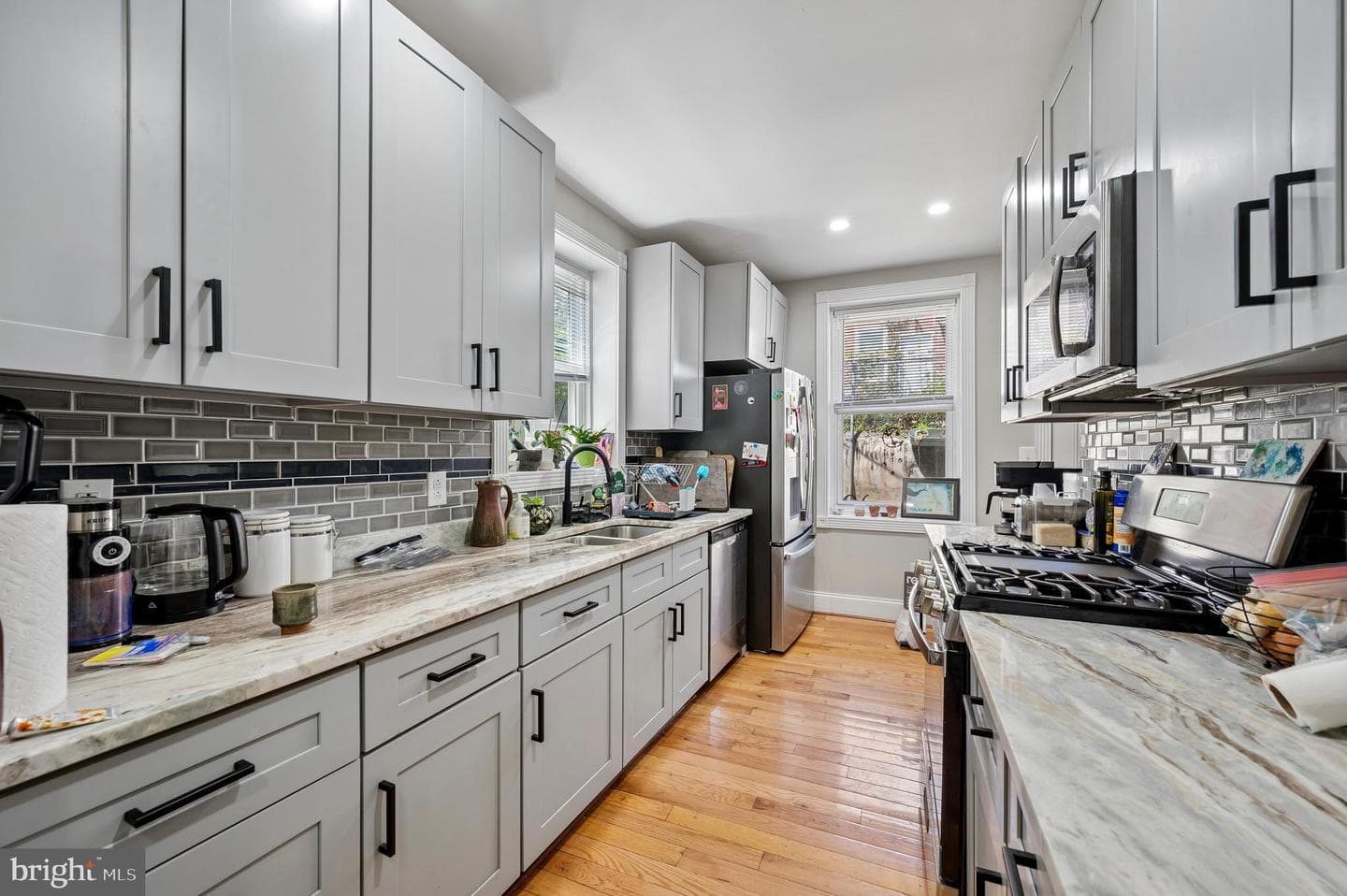463 W Earlham Terrace photo 6