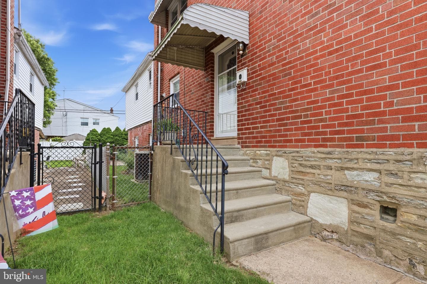 2742 Mower Street, Philadelphia
