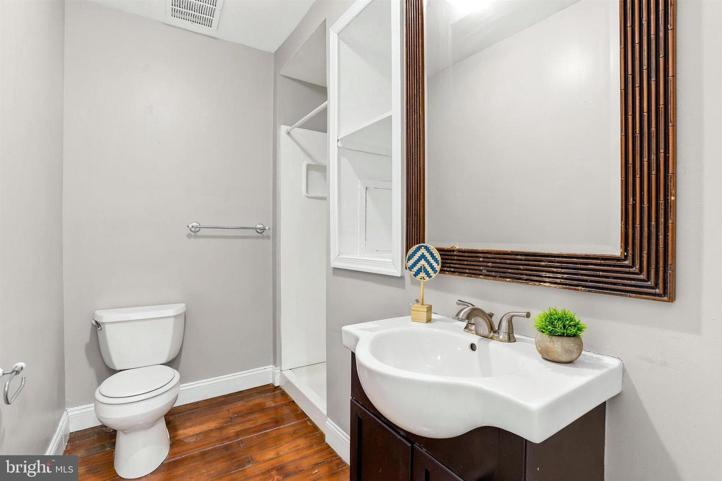 4441 Silverwood Street photo 12