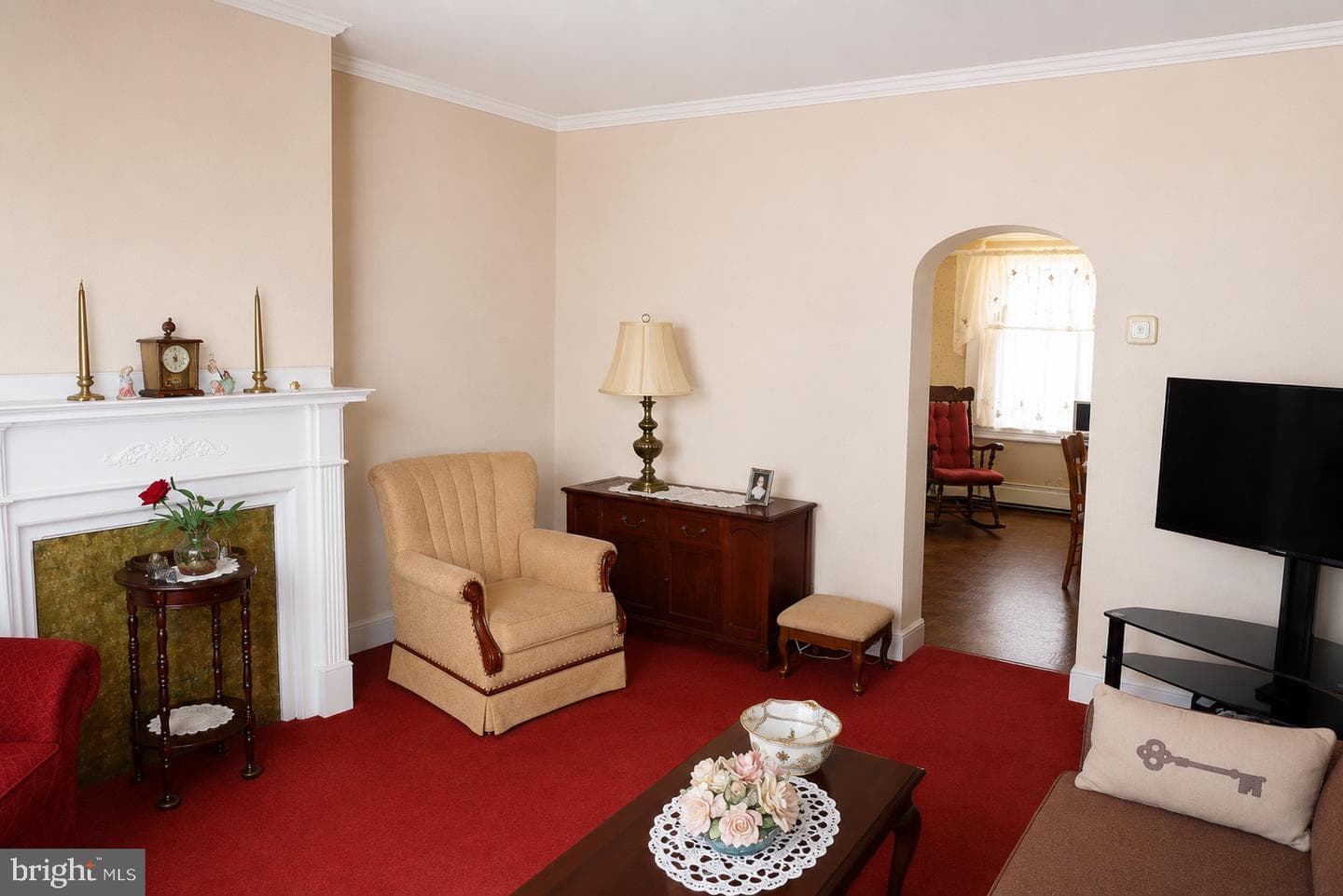 124 W Wildey Street photo 3