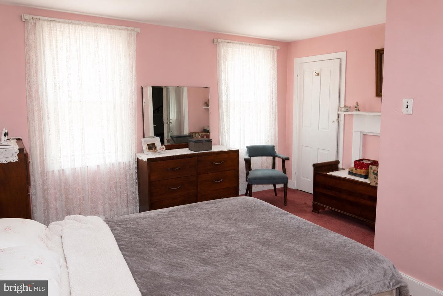 124 W Wildey Street photo 7
