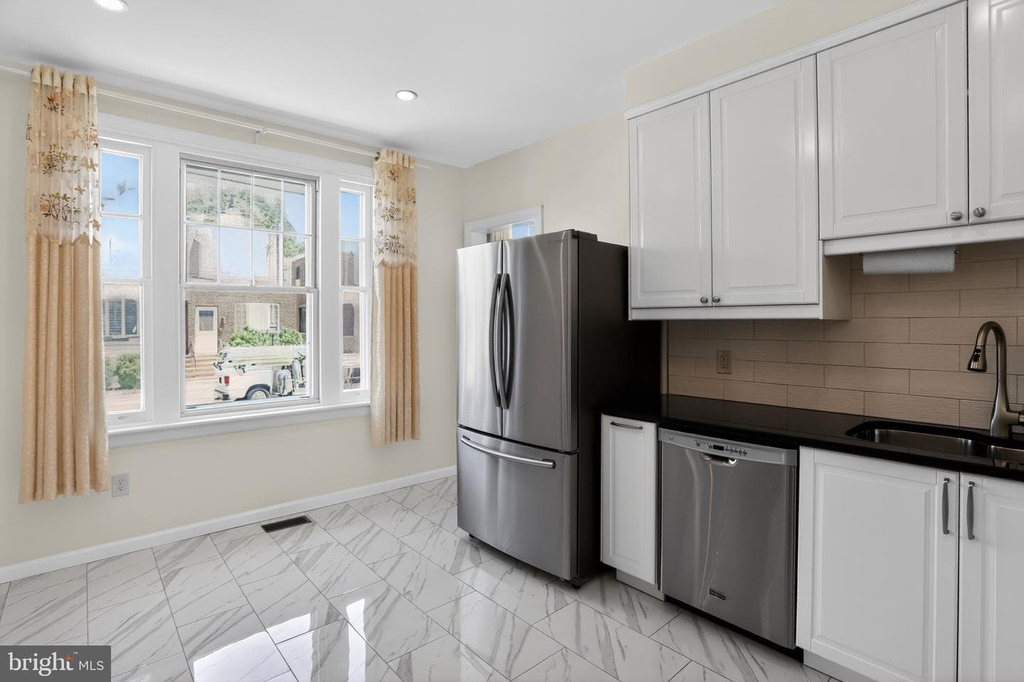 2501 S Colorado photo 11