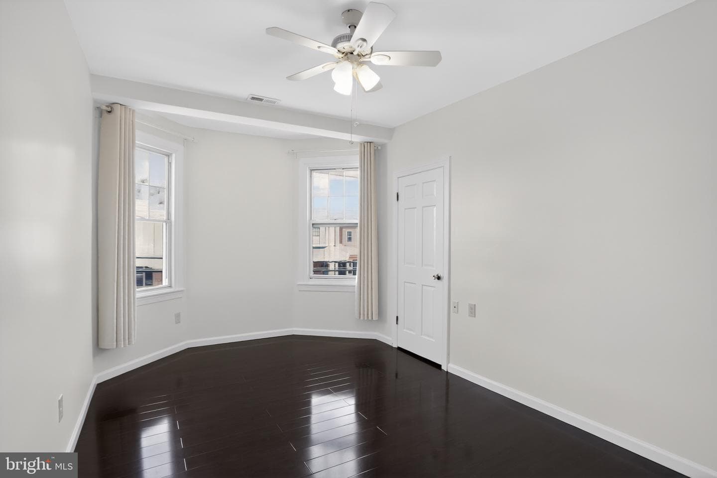 2501 S Colorado photo 22