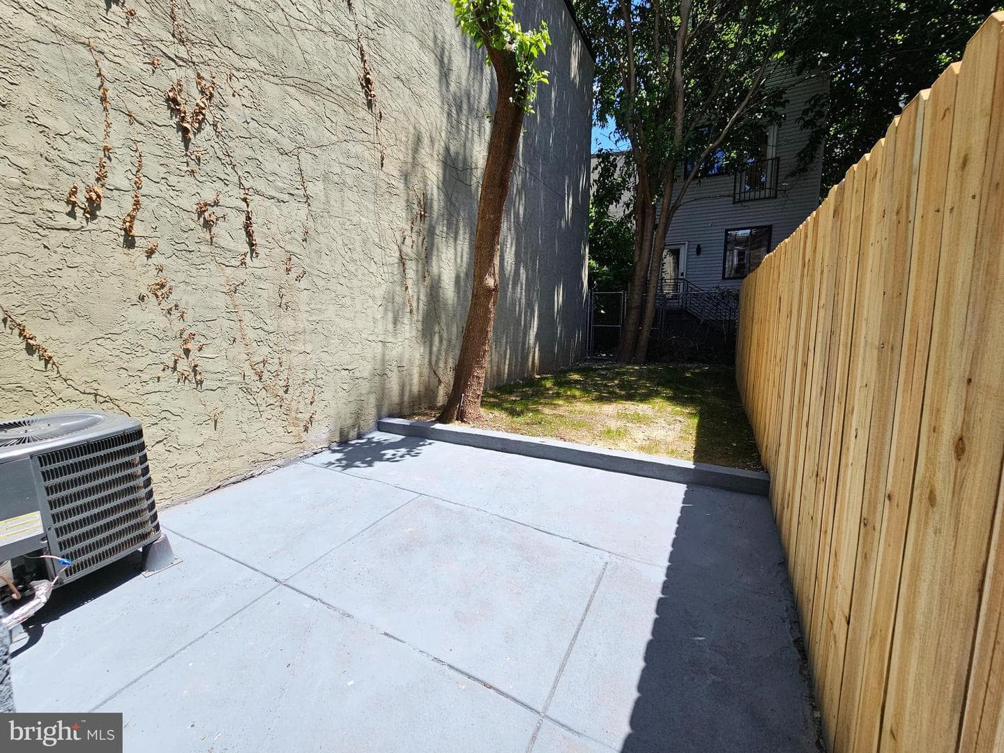 1835 N Gratz Street photo 25