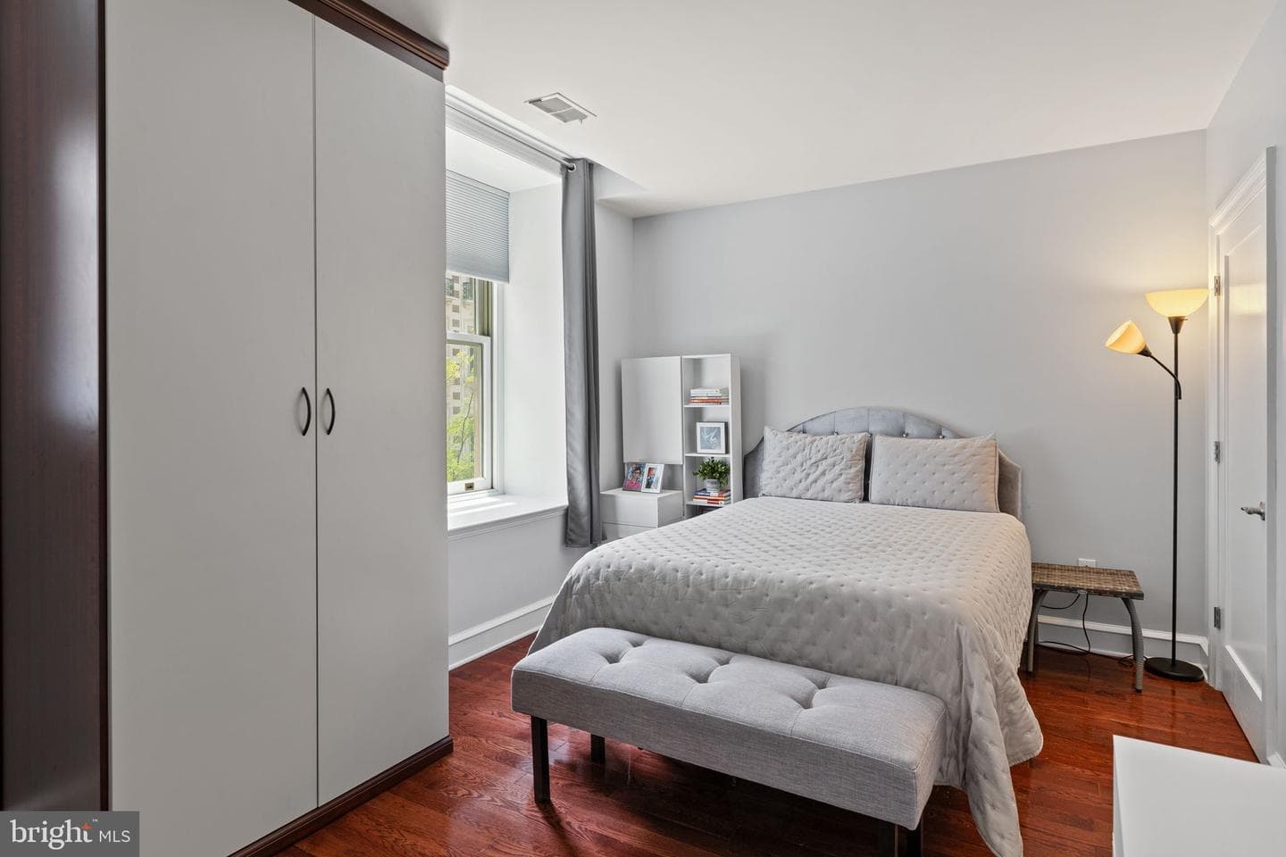 1811 Chestnut Street #301 photo 7
