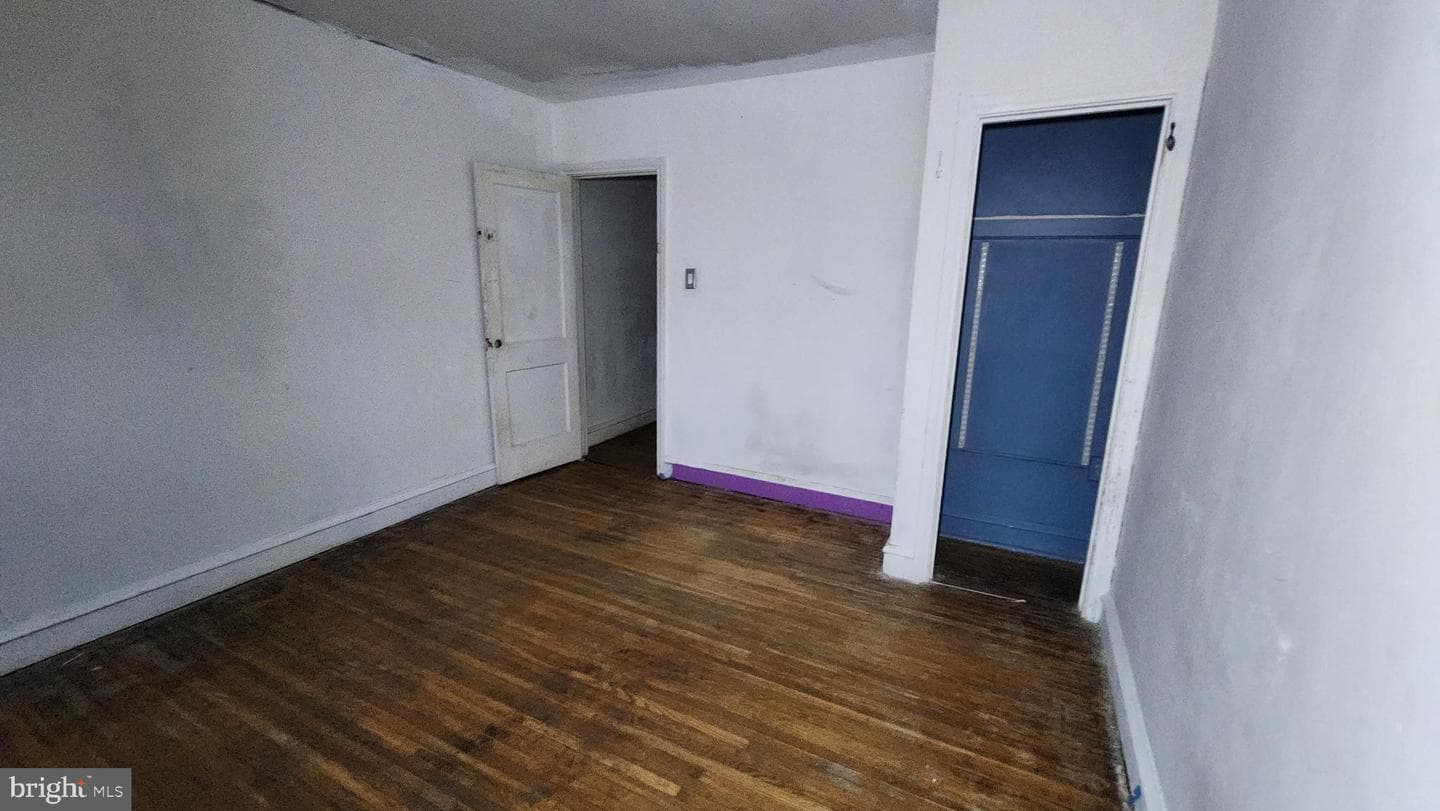 3411 Chippendale Avenue photo 22