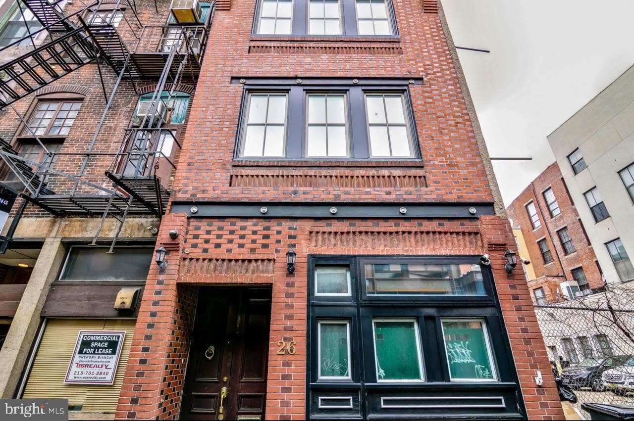 26 S Strawberry Street, Philadelphia