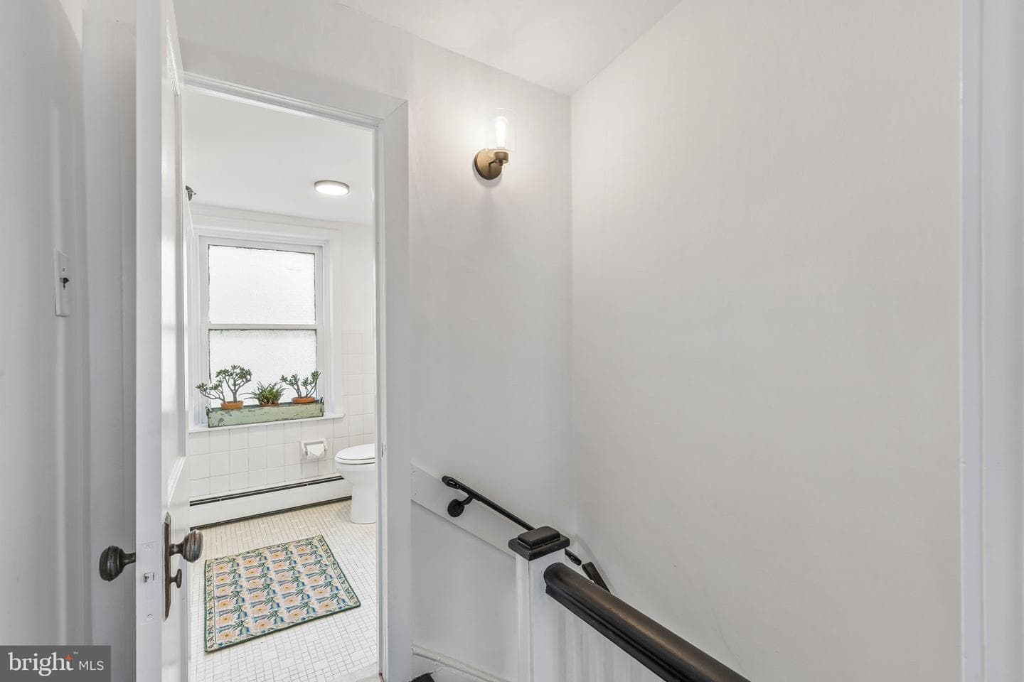 2410 Manning St photo 12