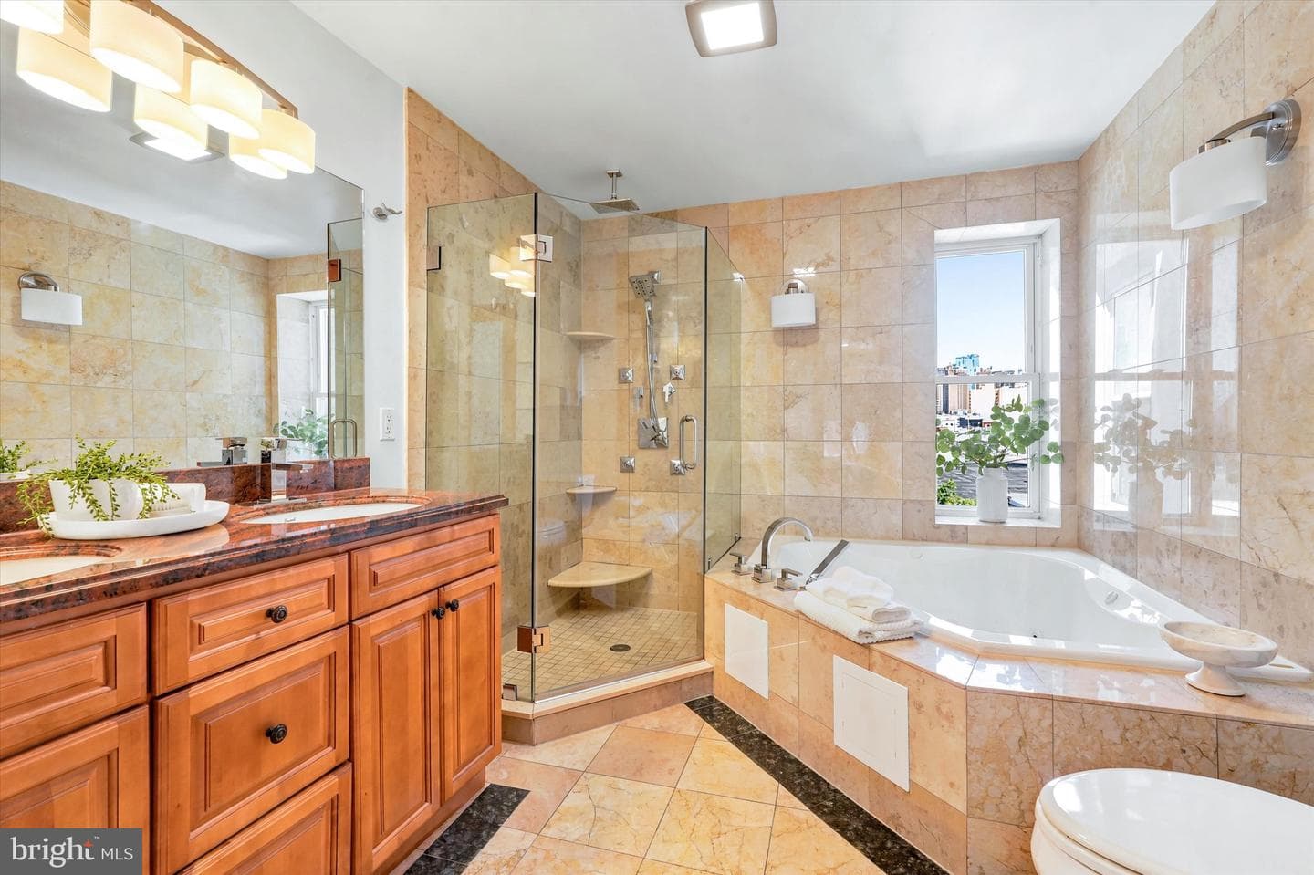 1633 Ellsworth Street photo 18