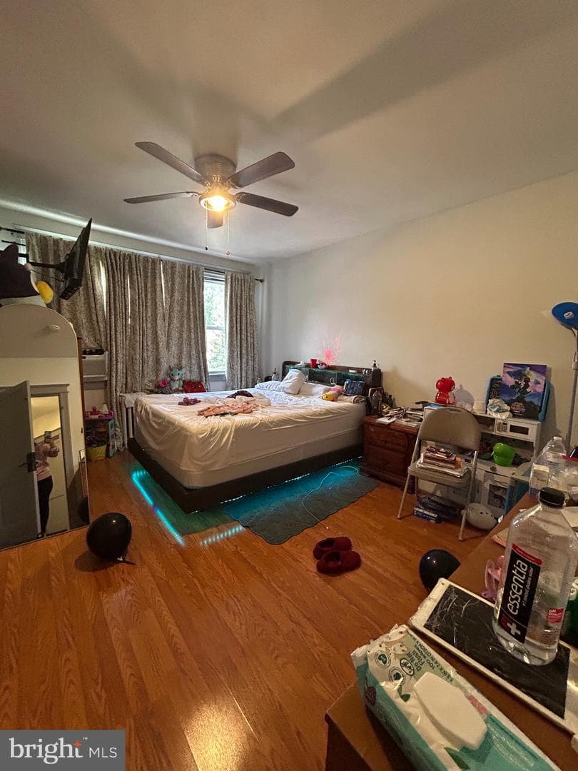 5035 F Street photo 17