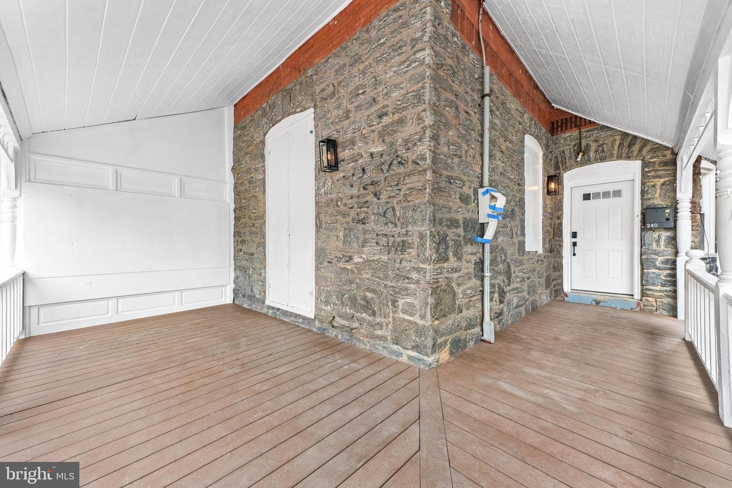 240 W Earlham Terrace photo 39