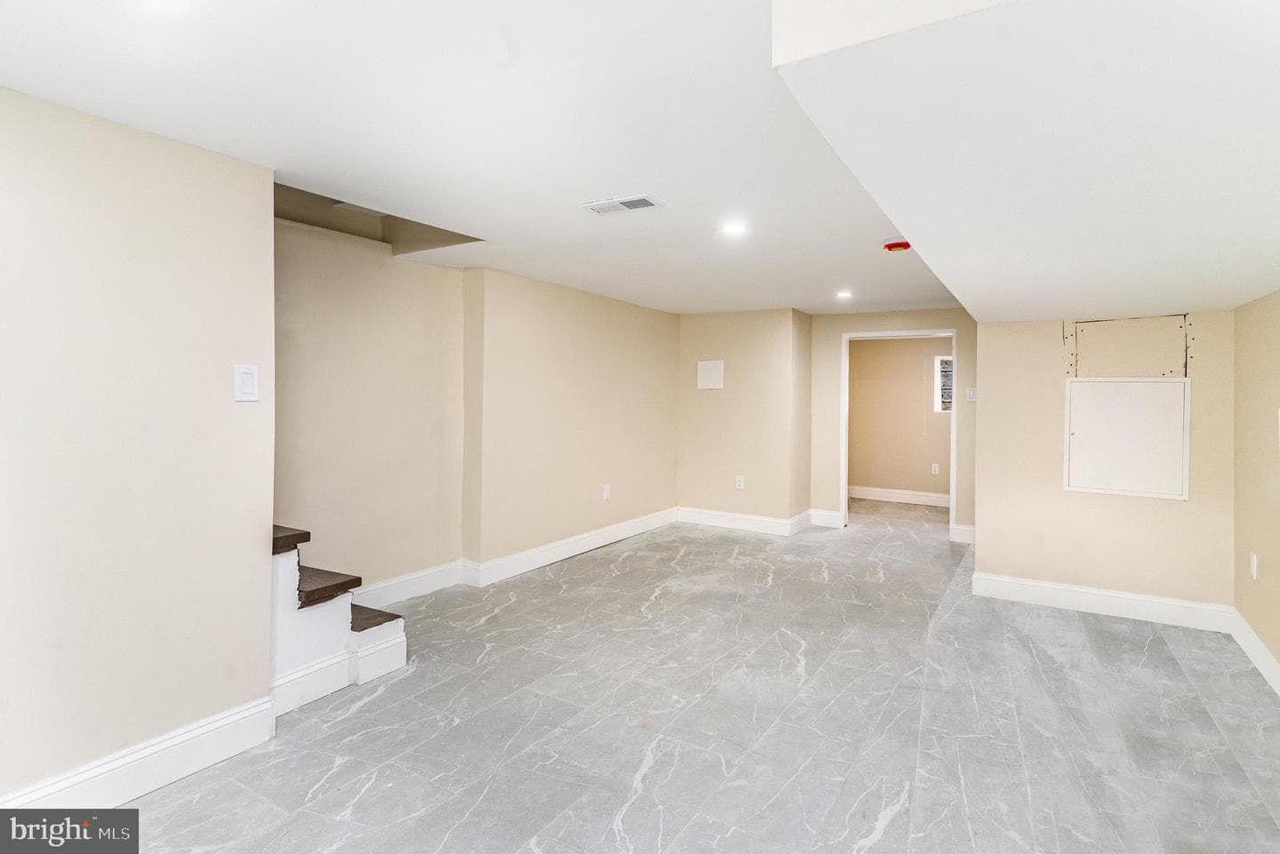 5637 Rodman Street photo 25