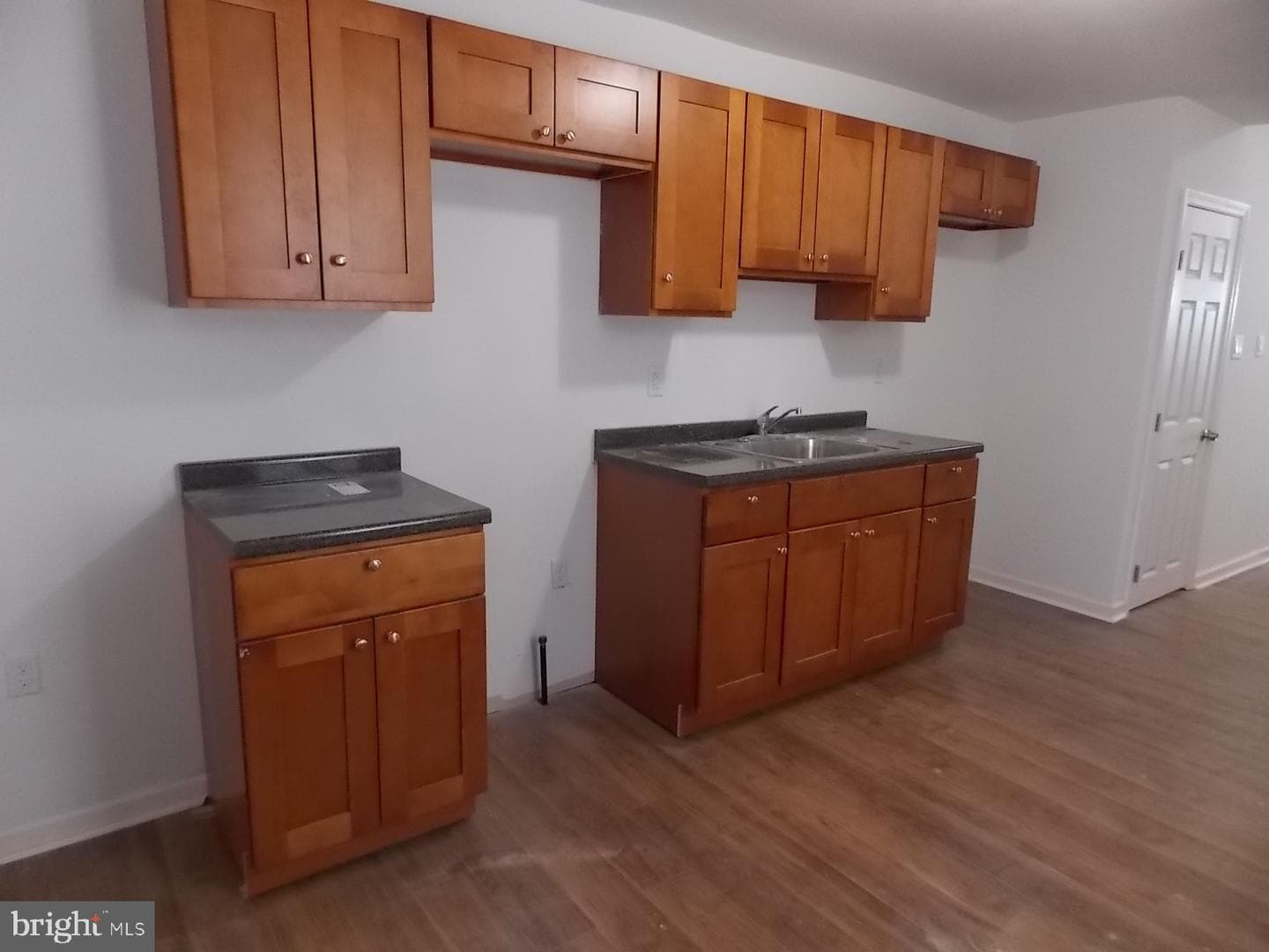 3832 Aspen Street photo 4