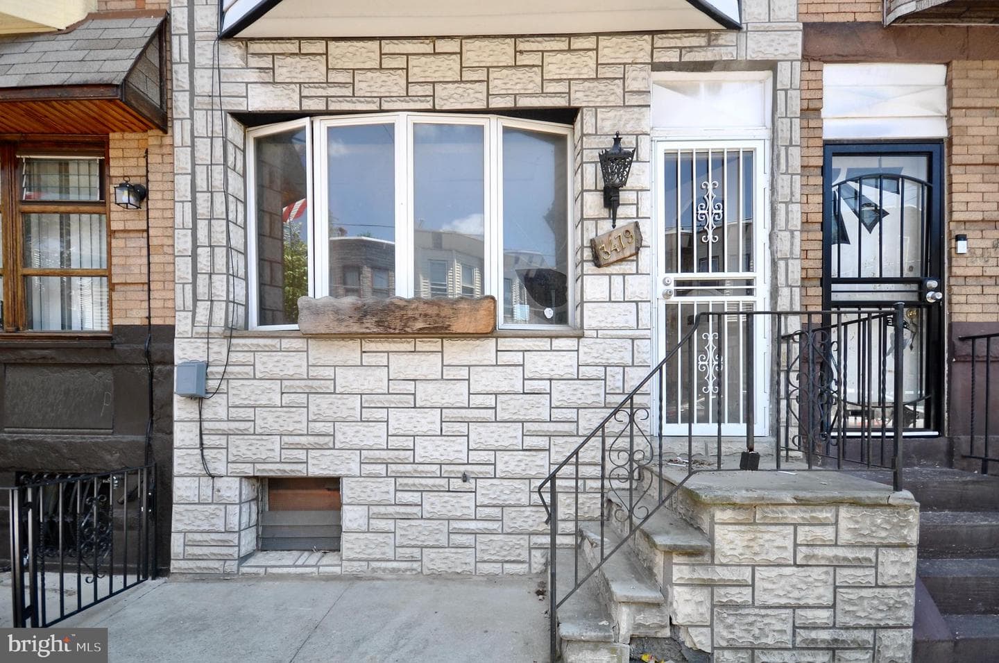 3479 Helen Street photo 4