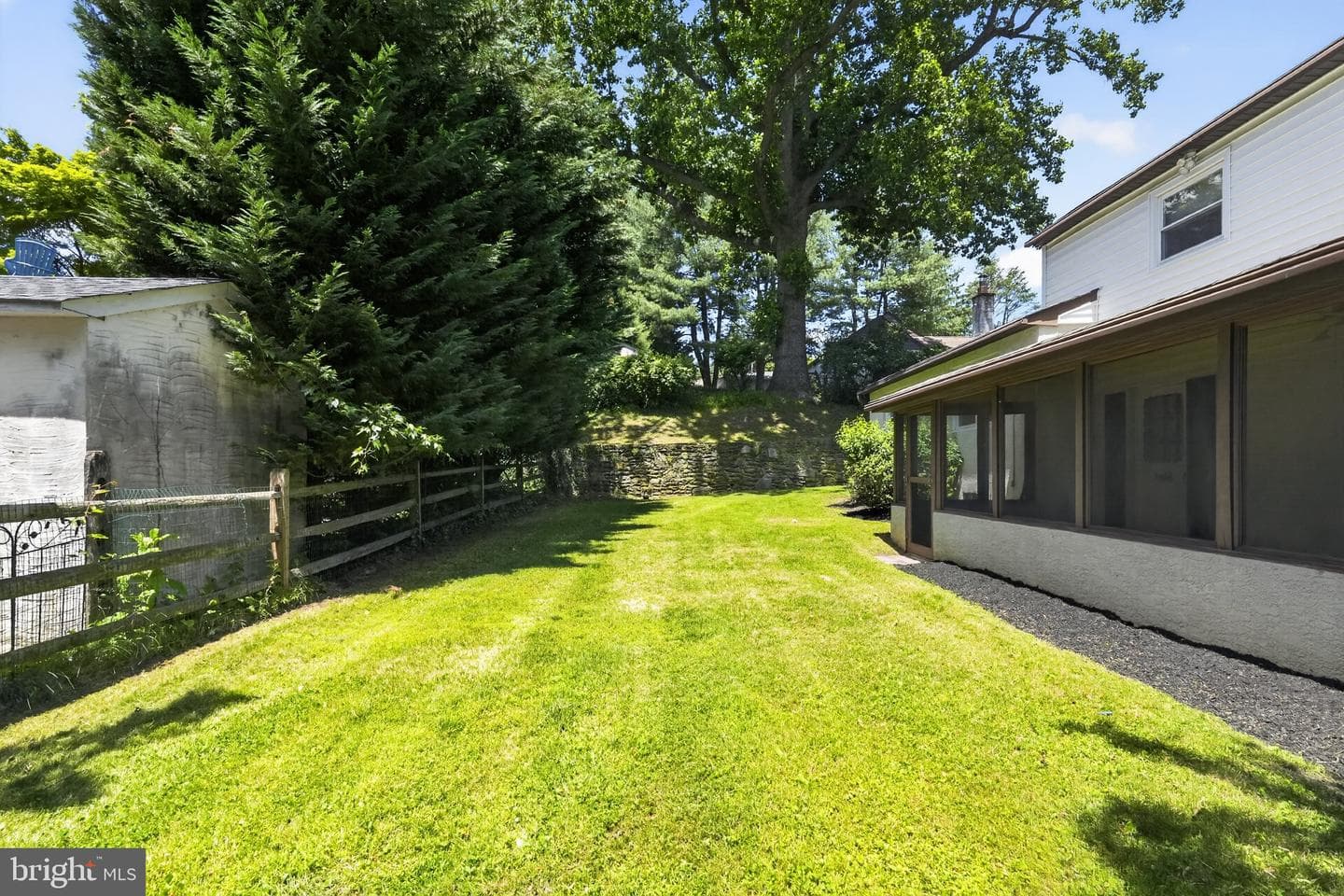 7508 Fowler Street photo 30