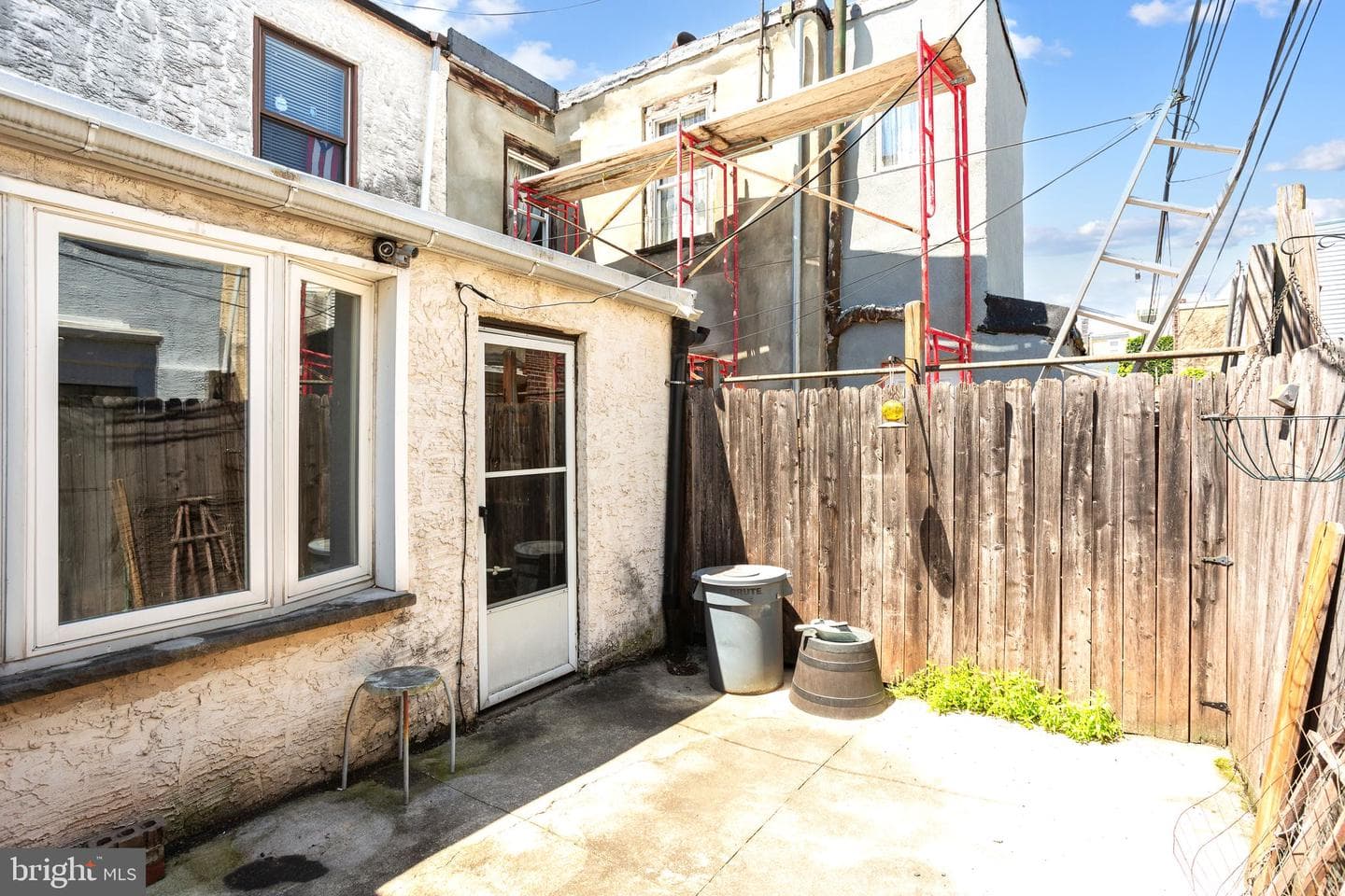 423 Cross Street photo 9