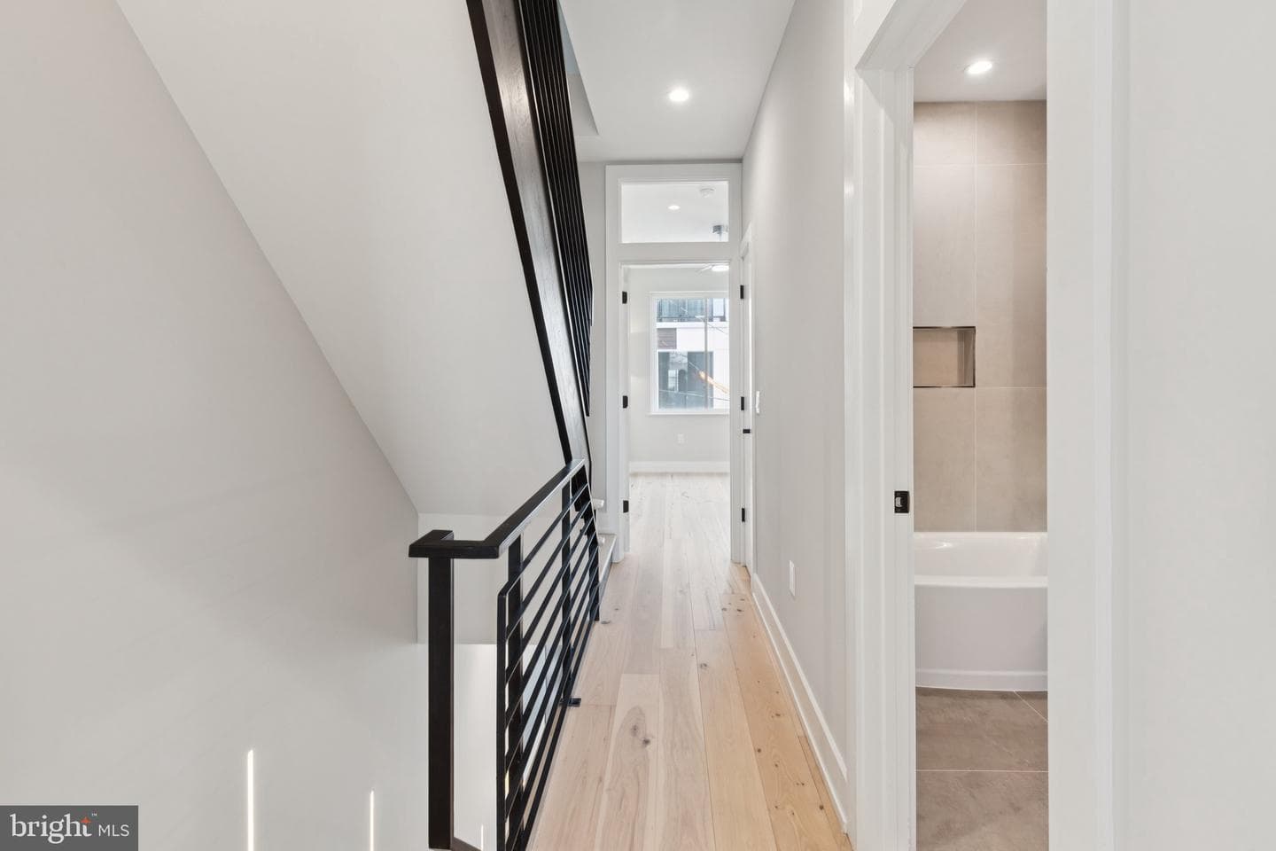 1518 S Bambrey Street photo 19