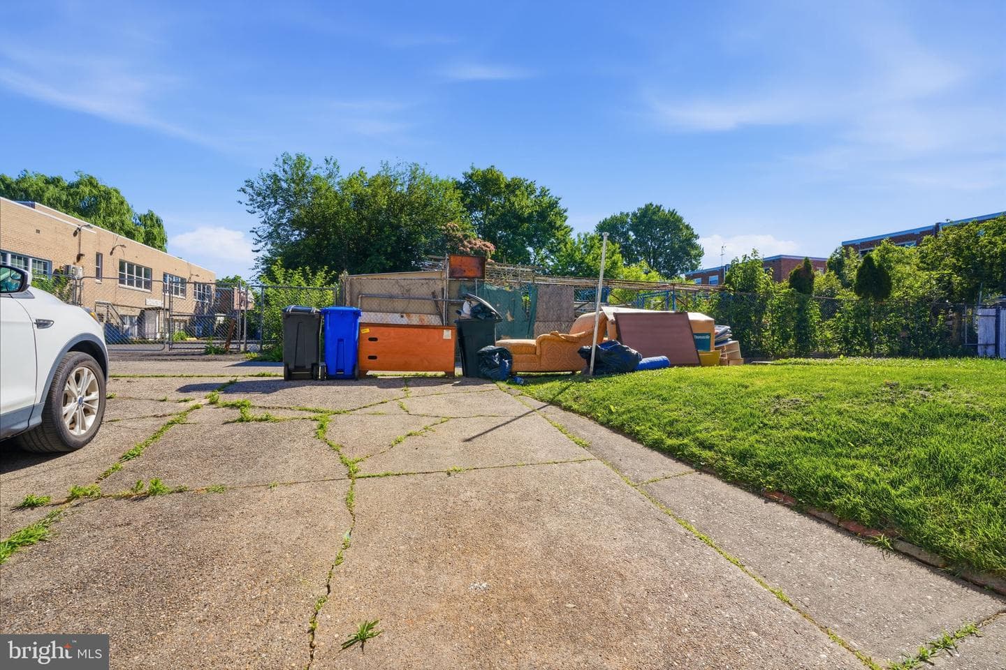1025 Friendship Street photo 32