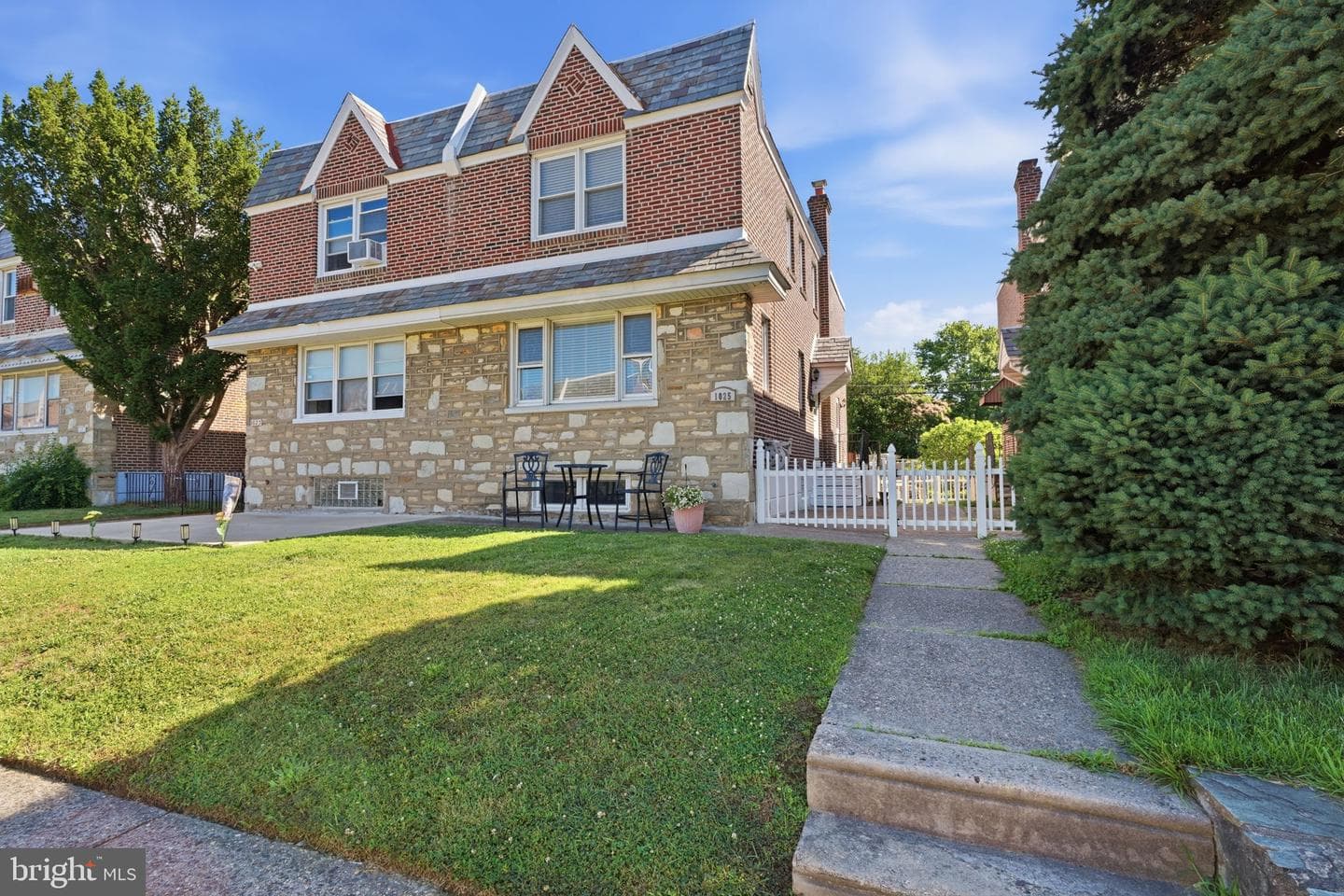 1025 Friendship Street photo 36
