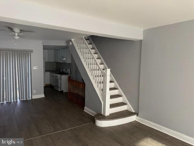 2333 S Bonsall Street photo 10