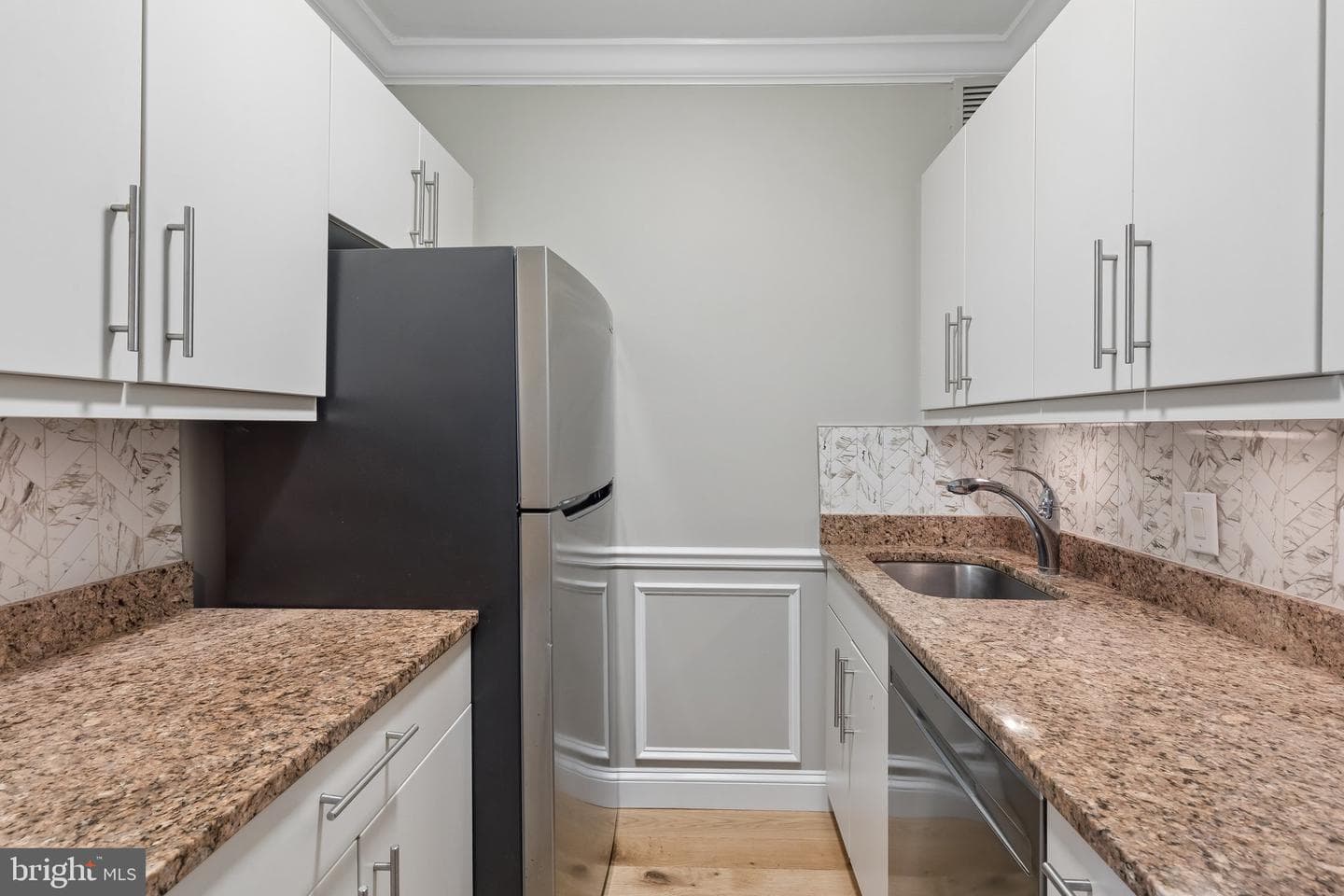 219 S 18th Street #901 photo 6