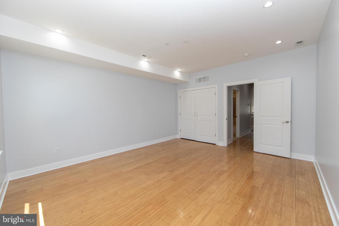 1403 S 20th Street photo 24