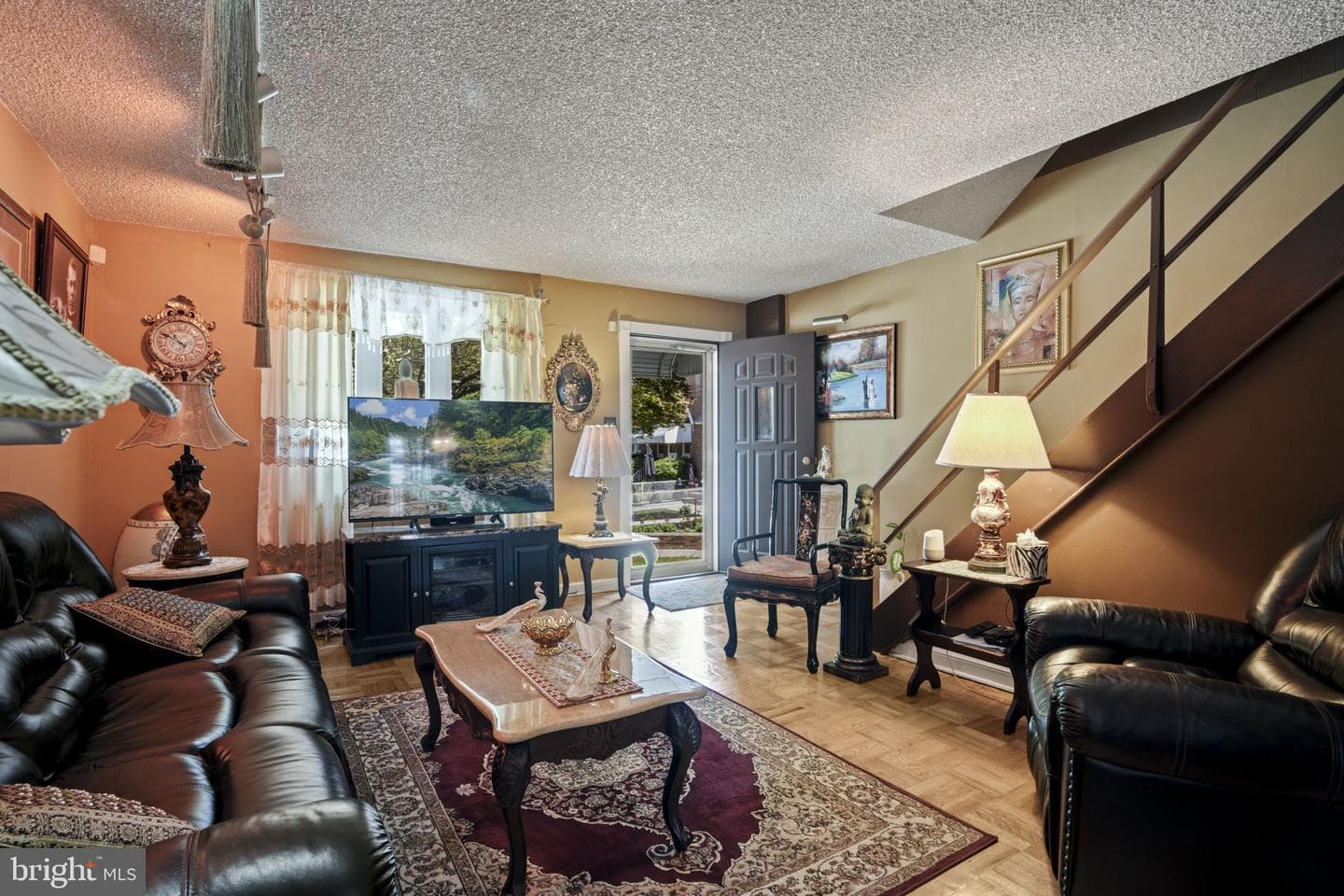 540 Parnell Place photo 4