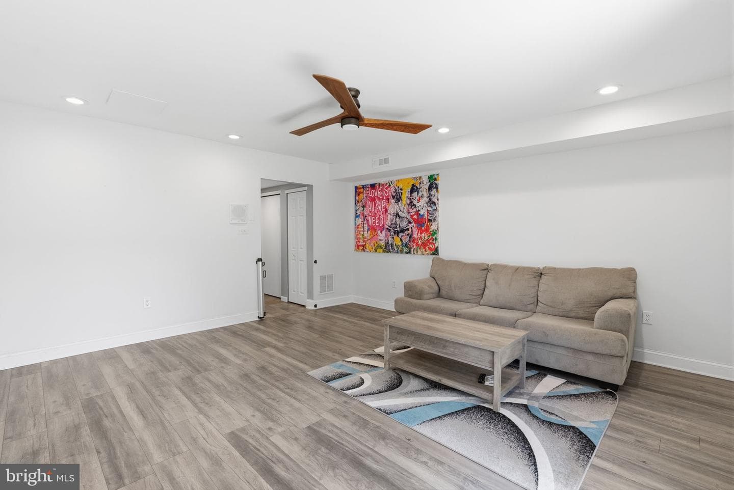 9223 Marsden Street photo 32
