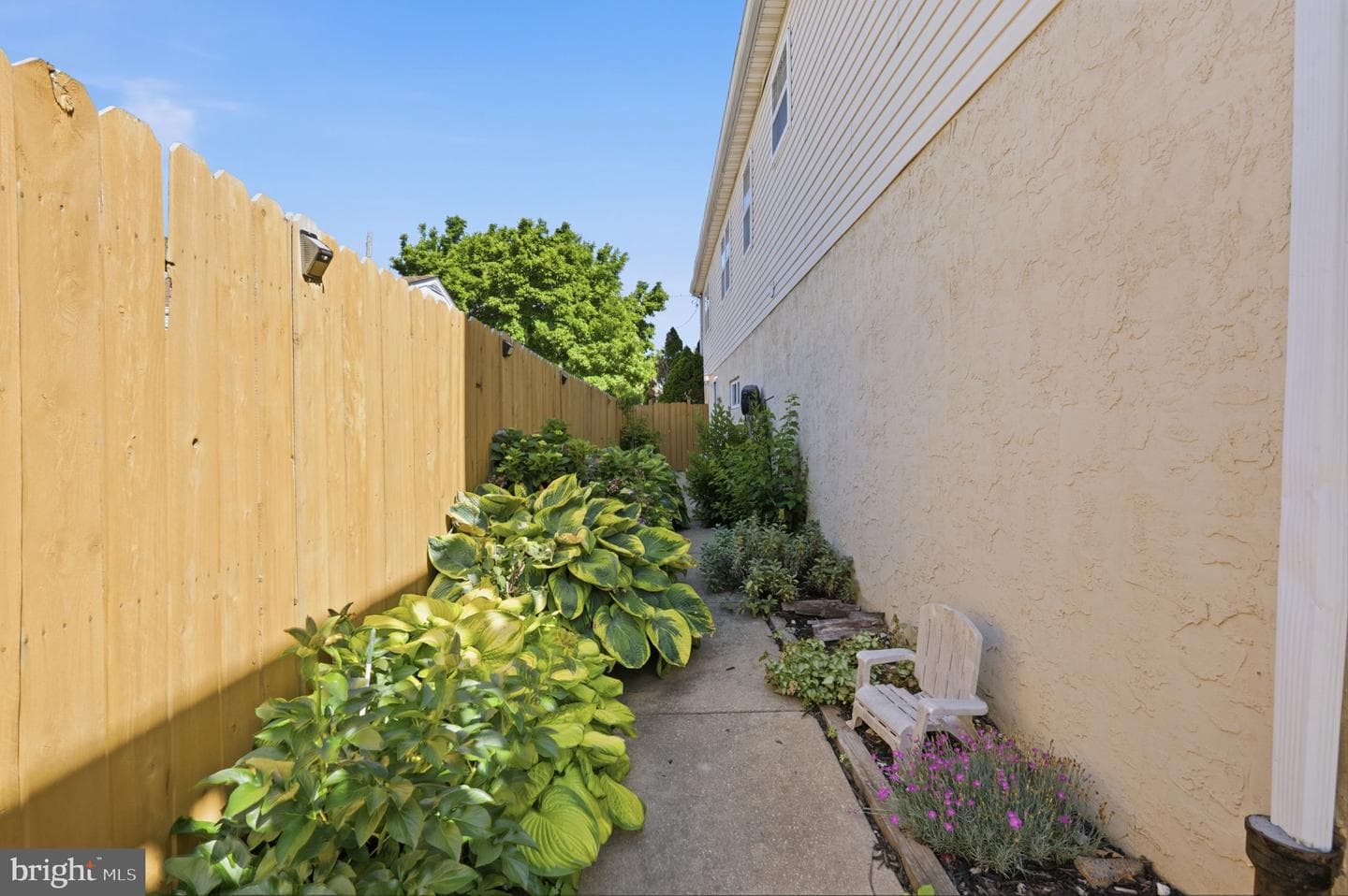 9223 Marsden Street photo 33
