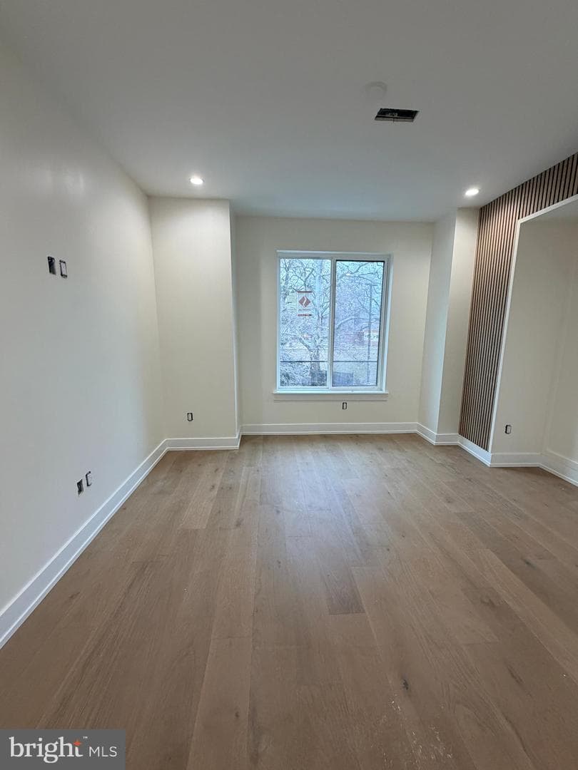 2324 Reed Street photo 29