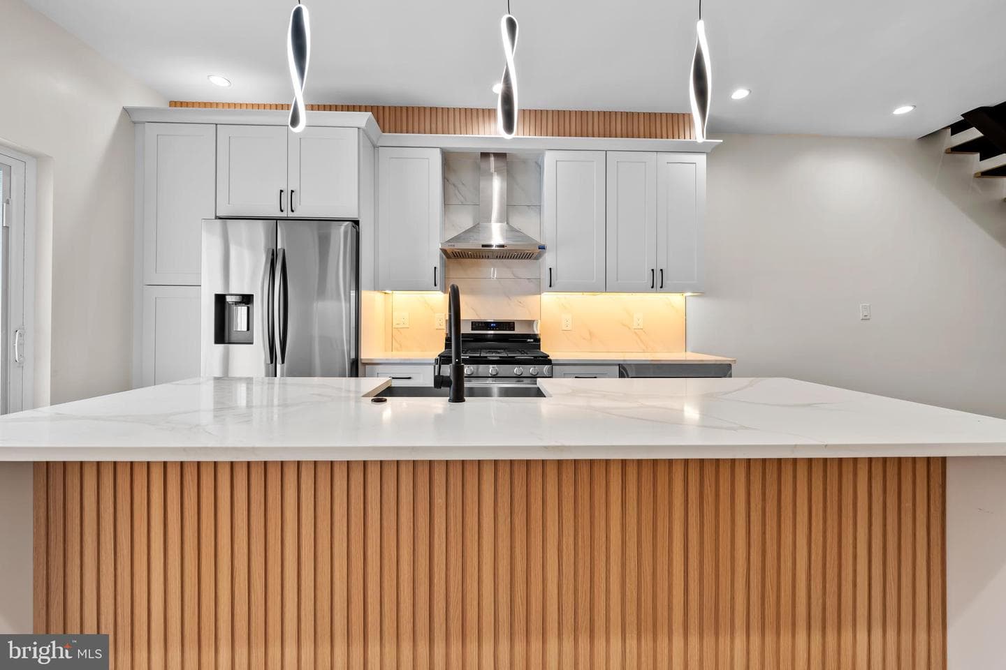 2324 Reed Street photo 4