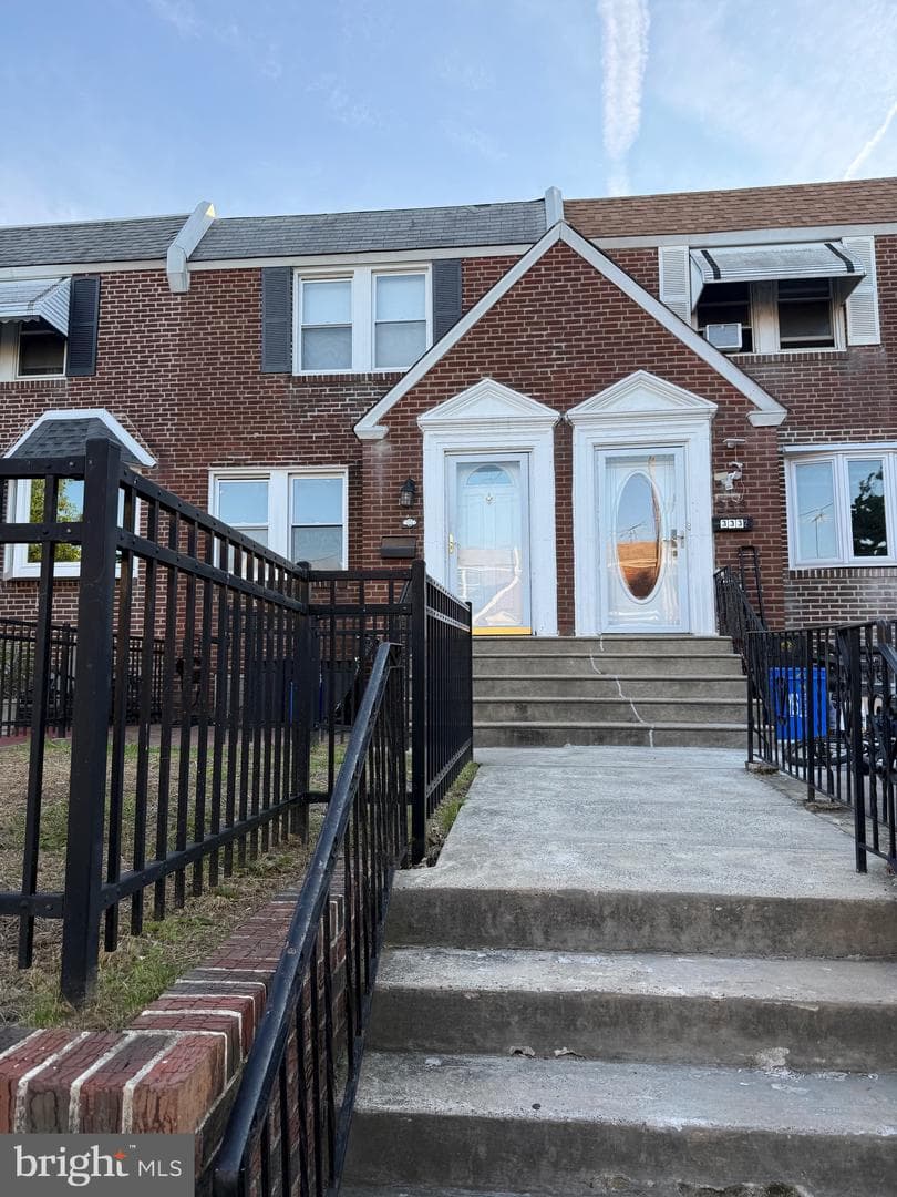 3334 Lansing Street, Philadelphia