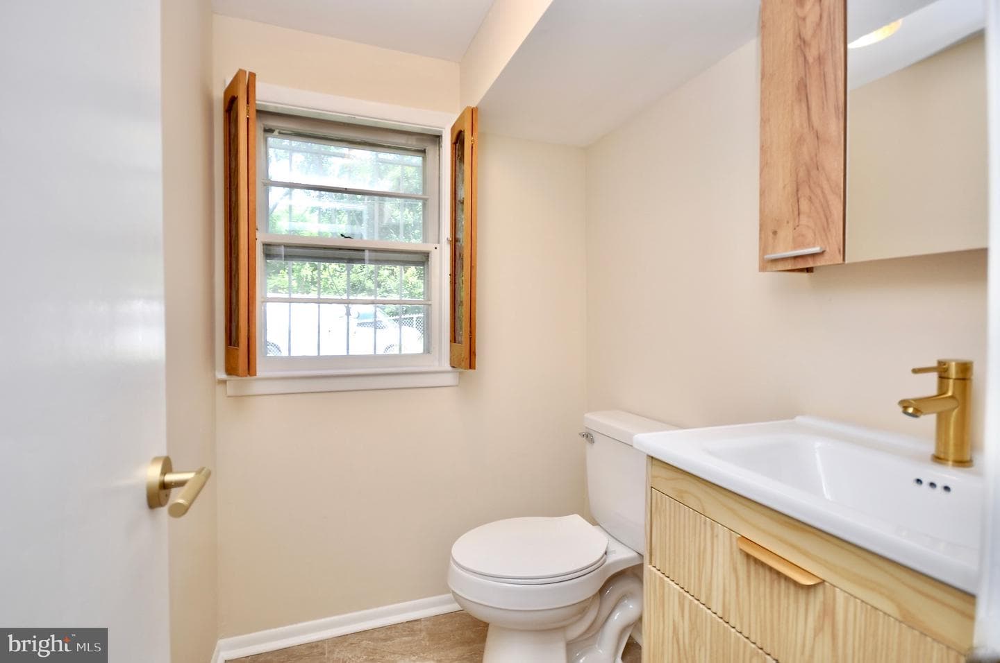 15155 Milford Street photo 30