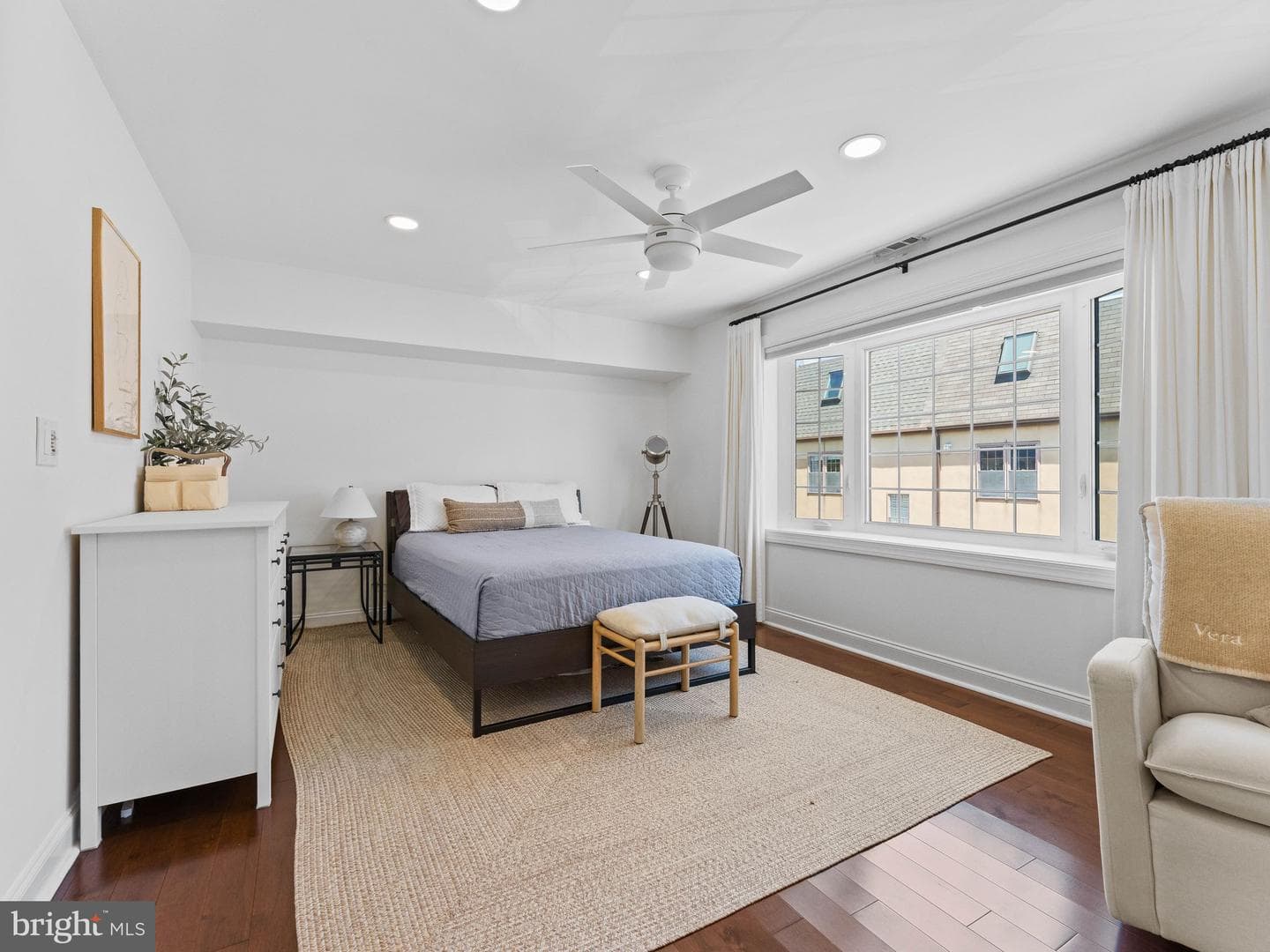 120 Dickinson Street #E photo 21
