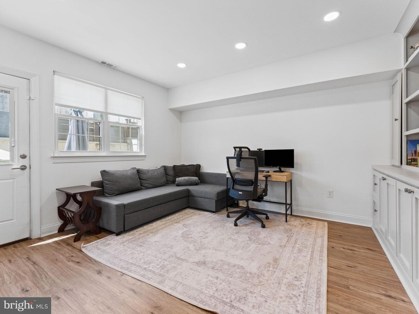 120 Dickinson Street #E photo 9