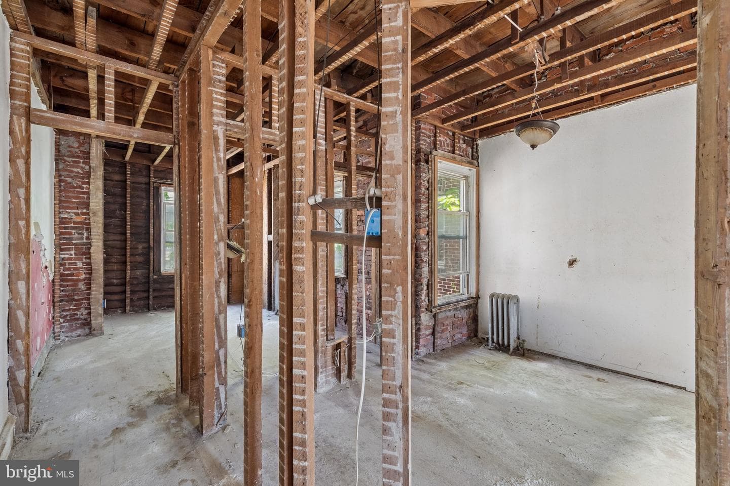 2245 E Cambria Street photo 13