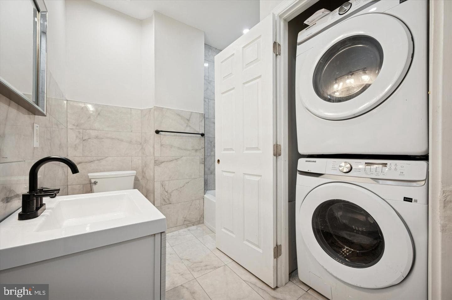 1511 W Chew Street photo 3