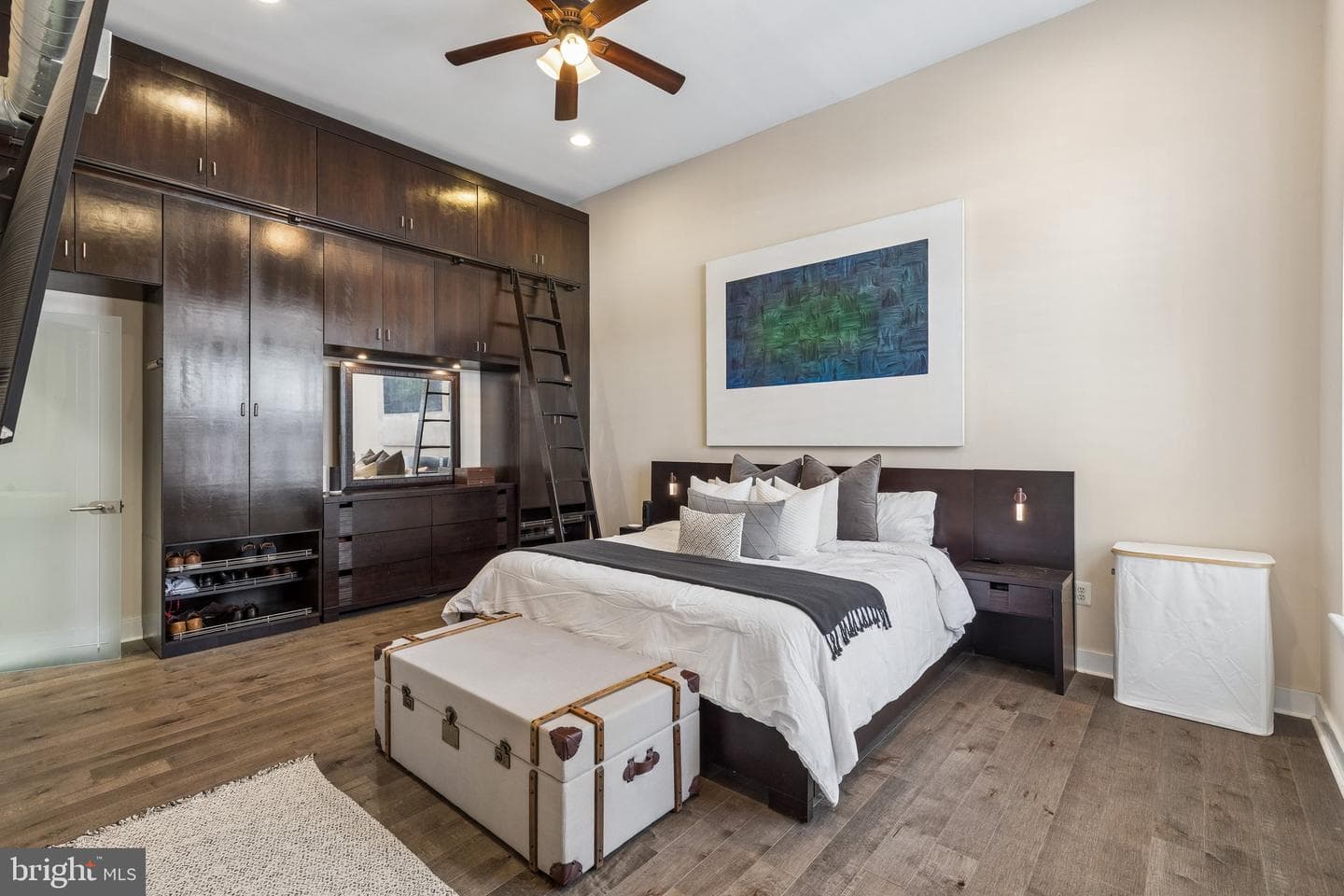 1111 Walnut Street #9g photo 10