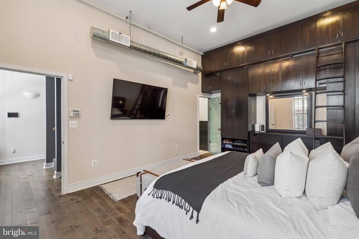 1111 Walnut Street #9g photo 11