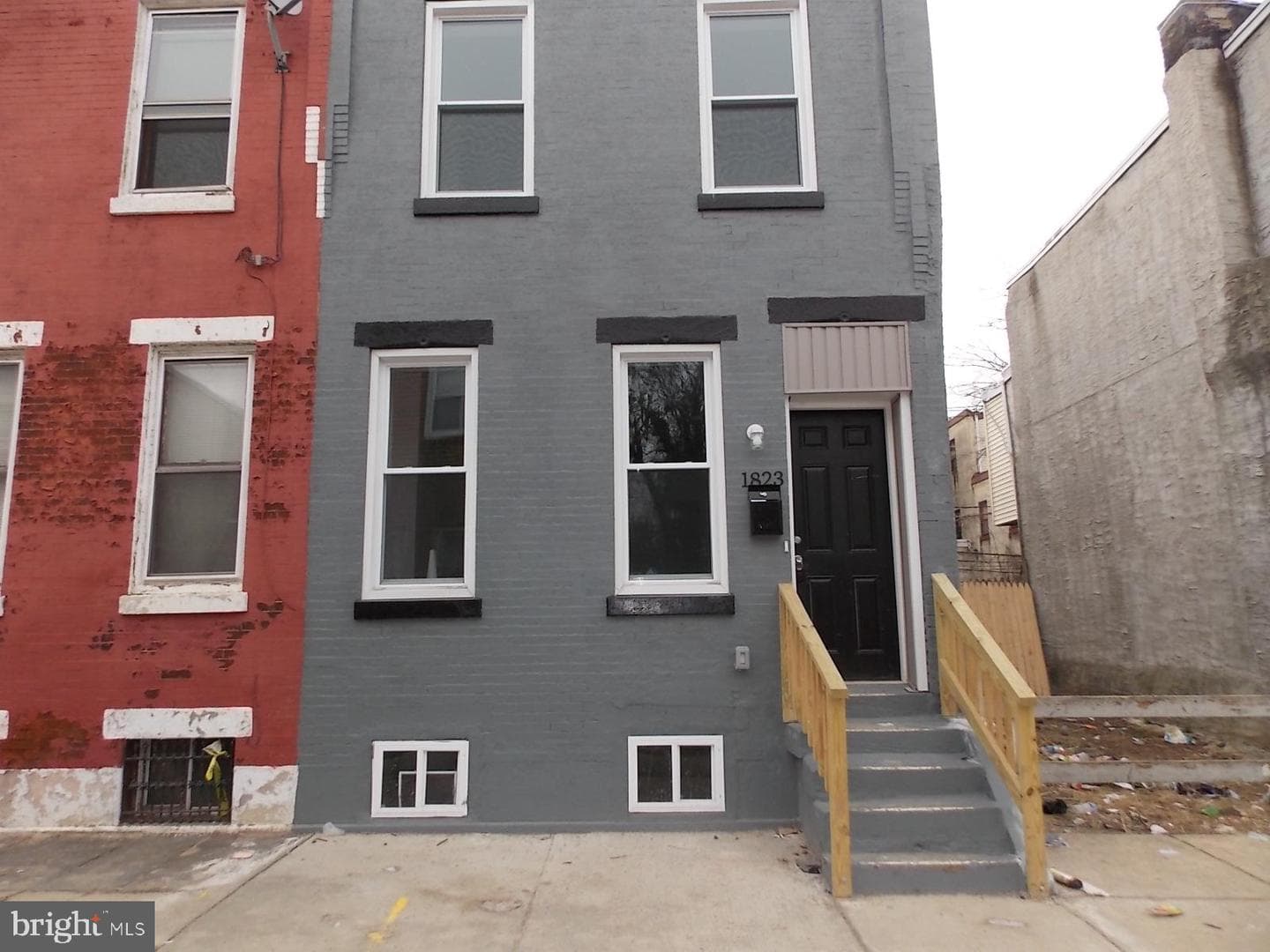 1823 N Judson Street photo 1