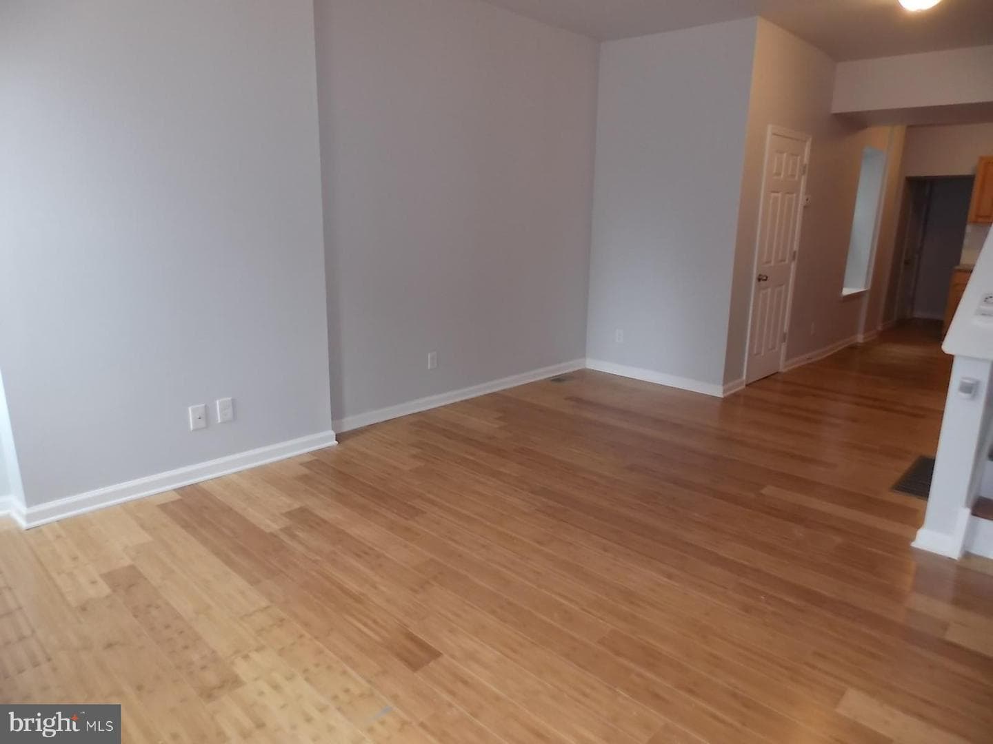 1823 N Judson Street photo 3