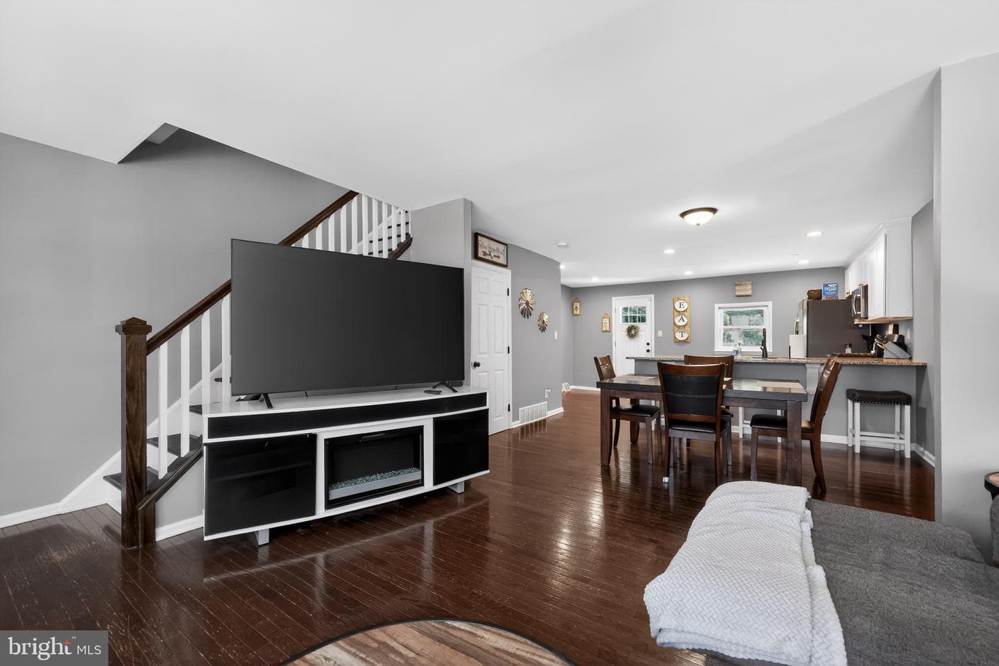 3657 N Hereford Lane photo 7