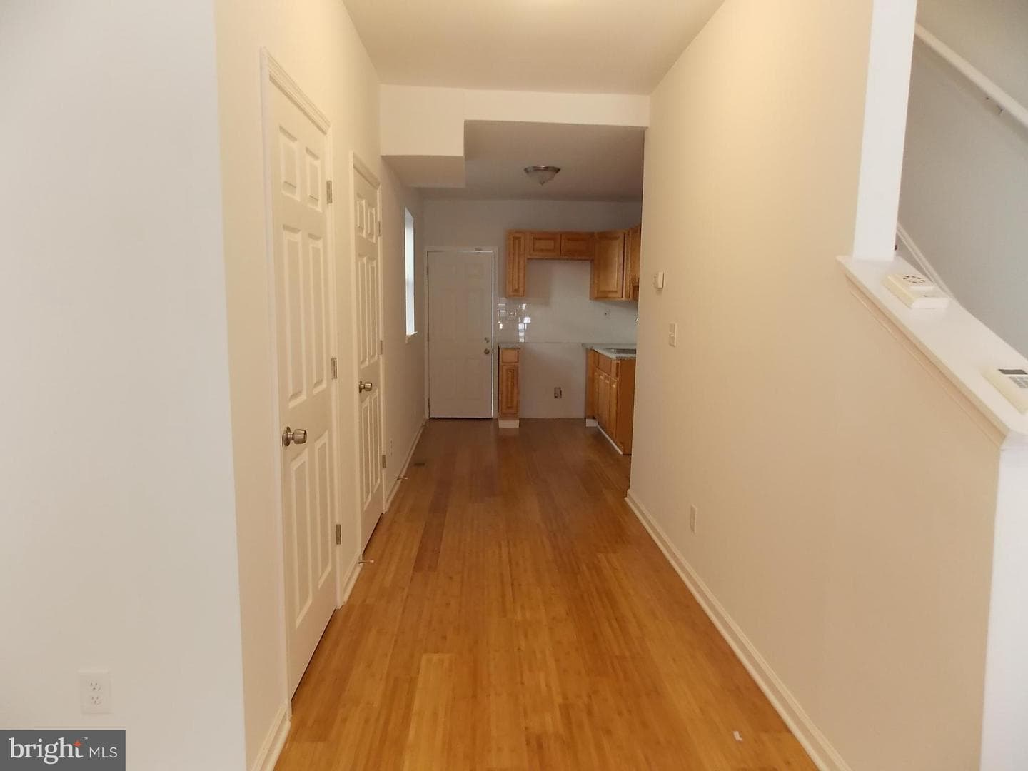 1911 N Taylor Street photo 4